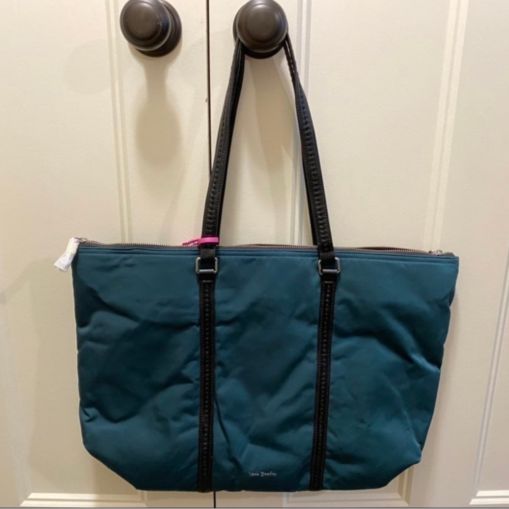 Vera Bradley Midtown Laptop Tote Bag in Woodland Green💻💼💚